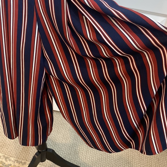 Socialite Primary Colors Wide Leg Jumper with Pockets - Picture 2 of 5